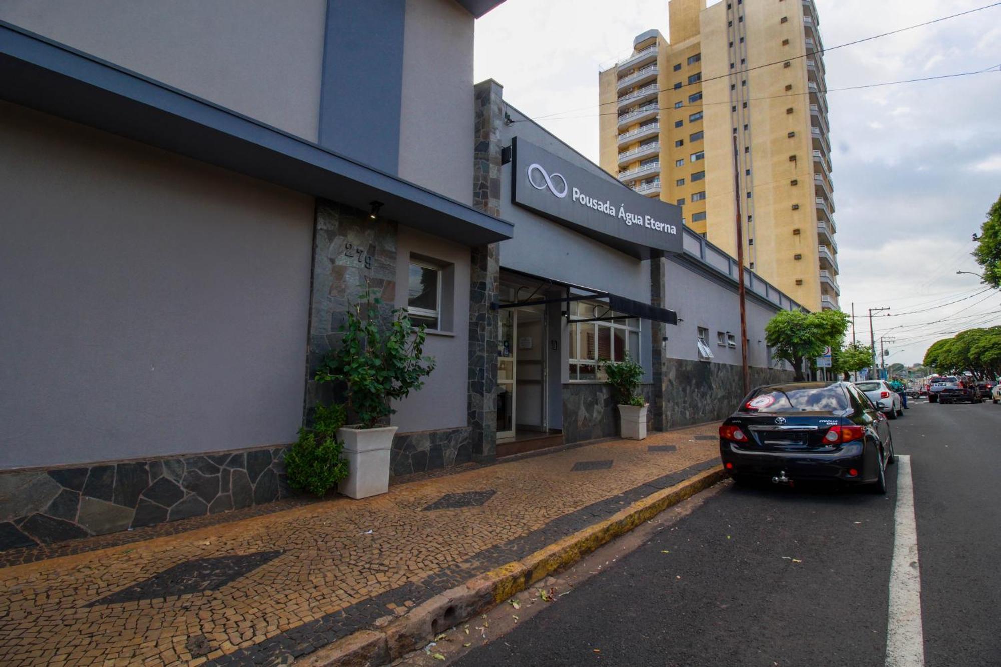 Pousada Agua Eterna - Proximo Ao Museu De Cera, Hot Beach E Thermas Dos Laranjais Olimpia Ngoại thất bức ảnh